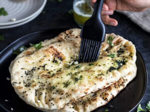 naan bread garlic